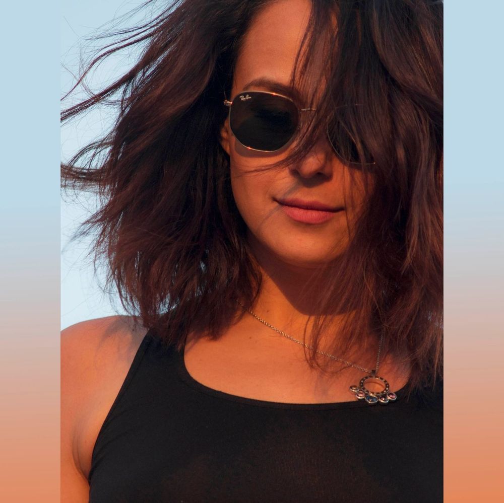 Meet your Posher, Pantéa